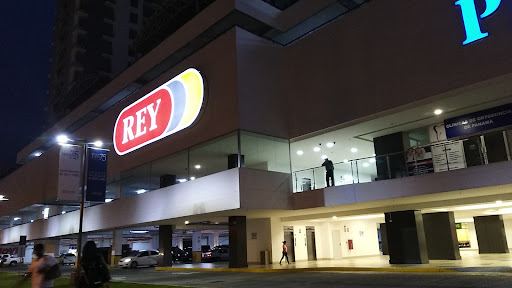 Plaza Lefevre 75